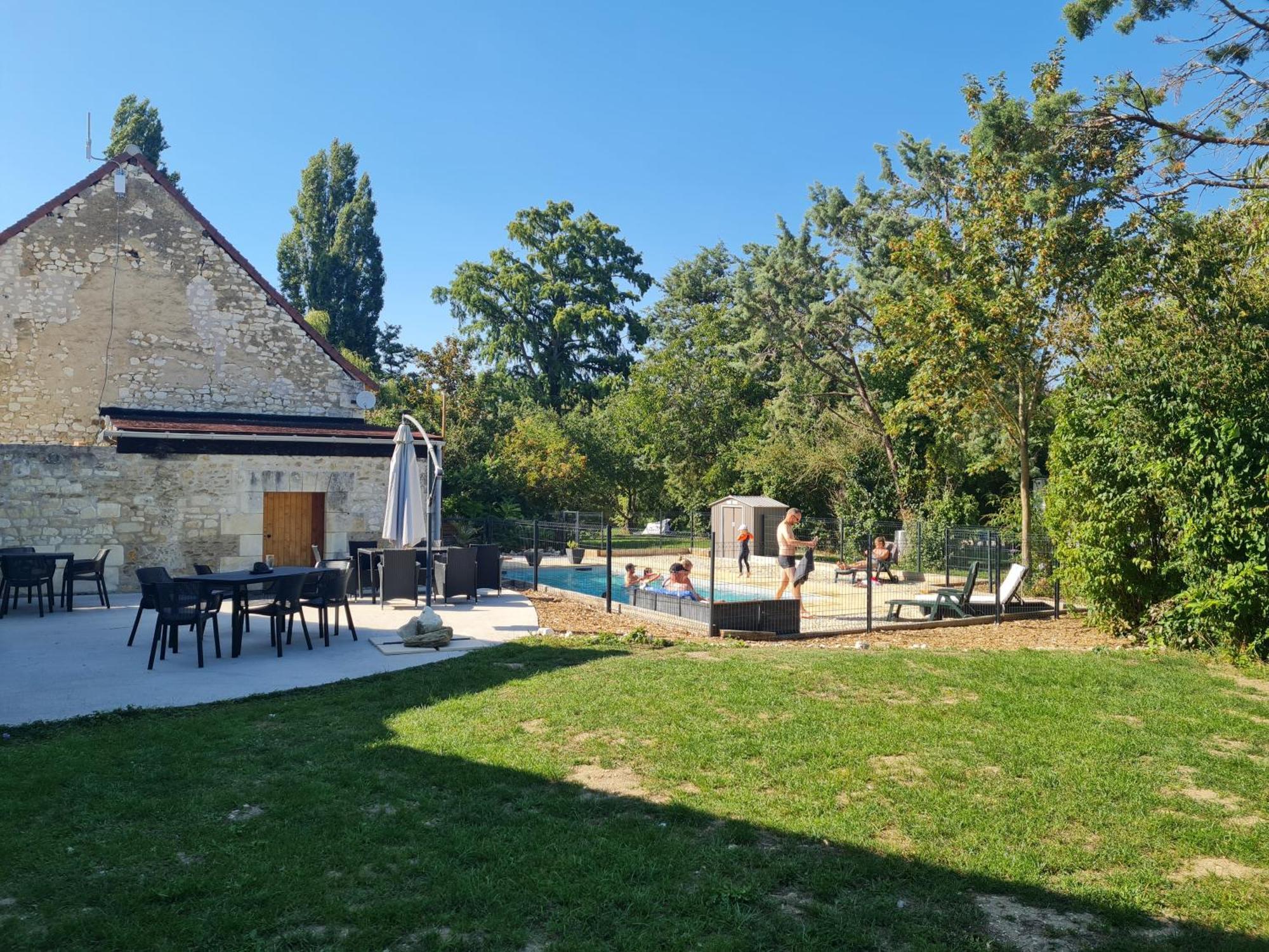 Camping De La Touche Ligueil Kültér fotó