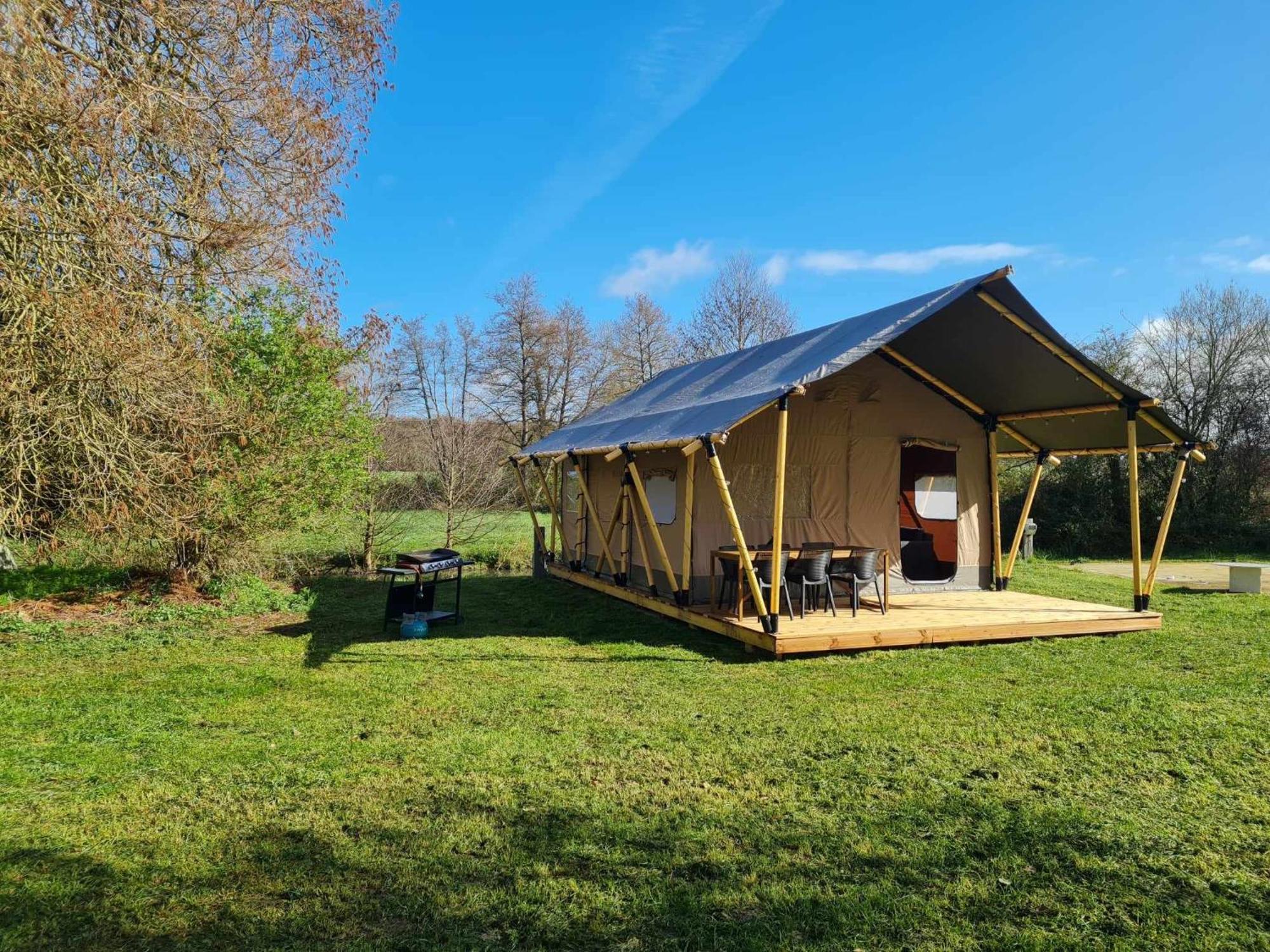 Camping De La Touche Ligueil Kültér fotó