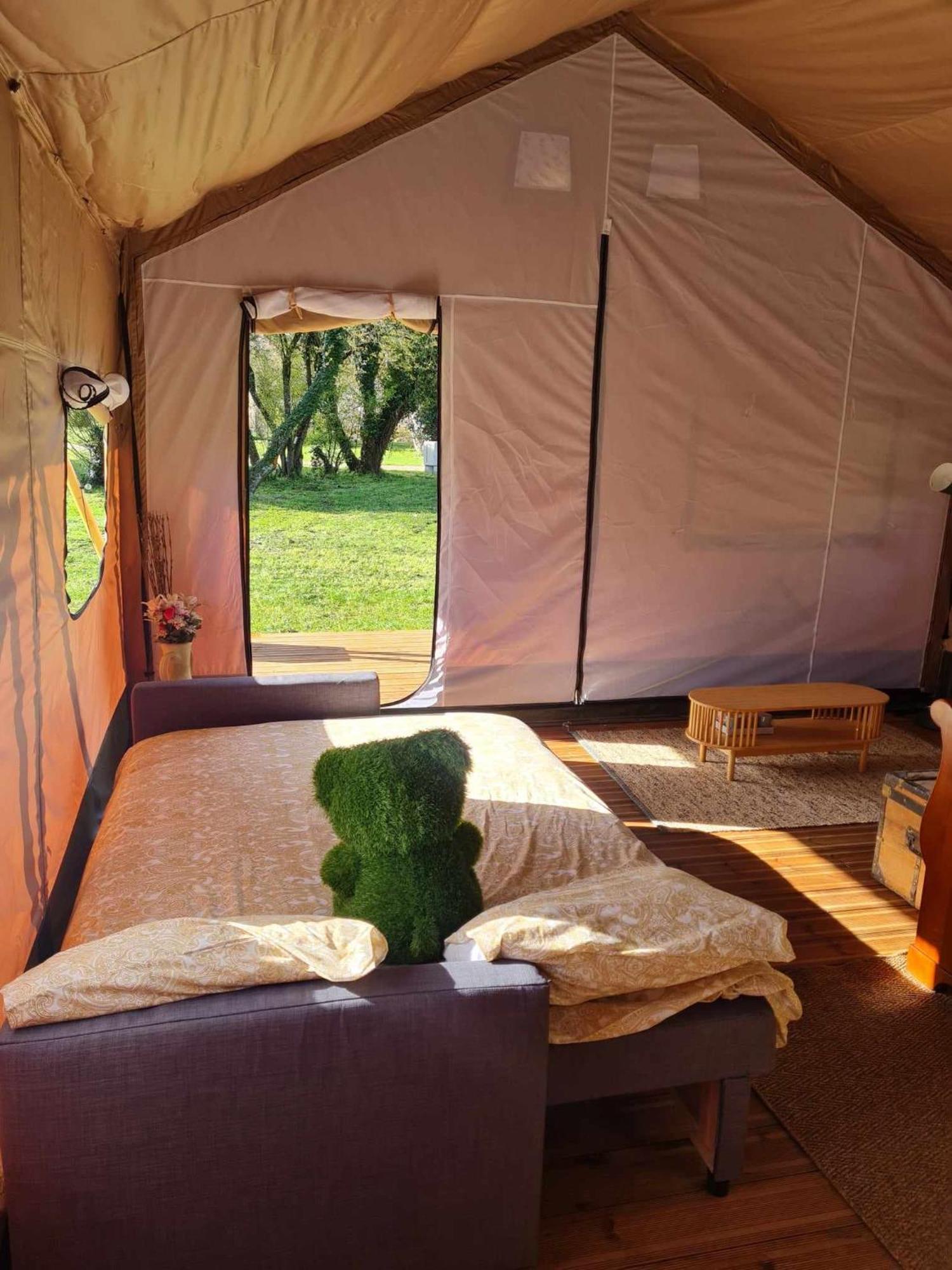 Camping De La Touche Ligueil Kültér fotó