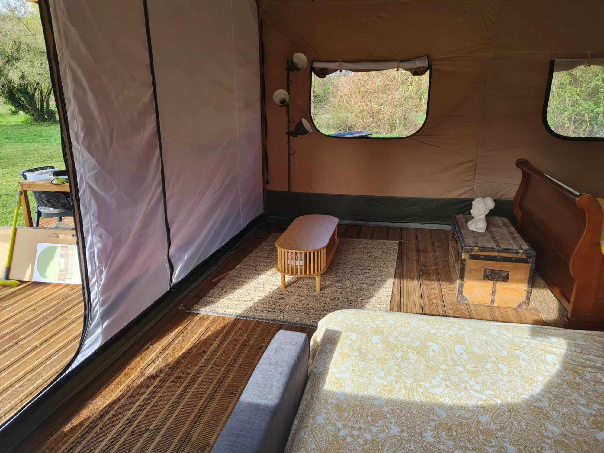 Camping De La Touche Ligueil Kültér fotó